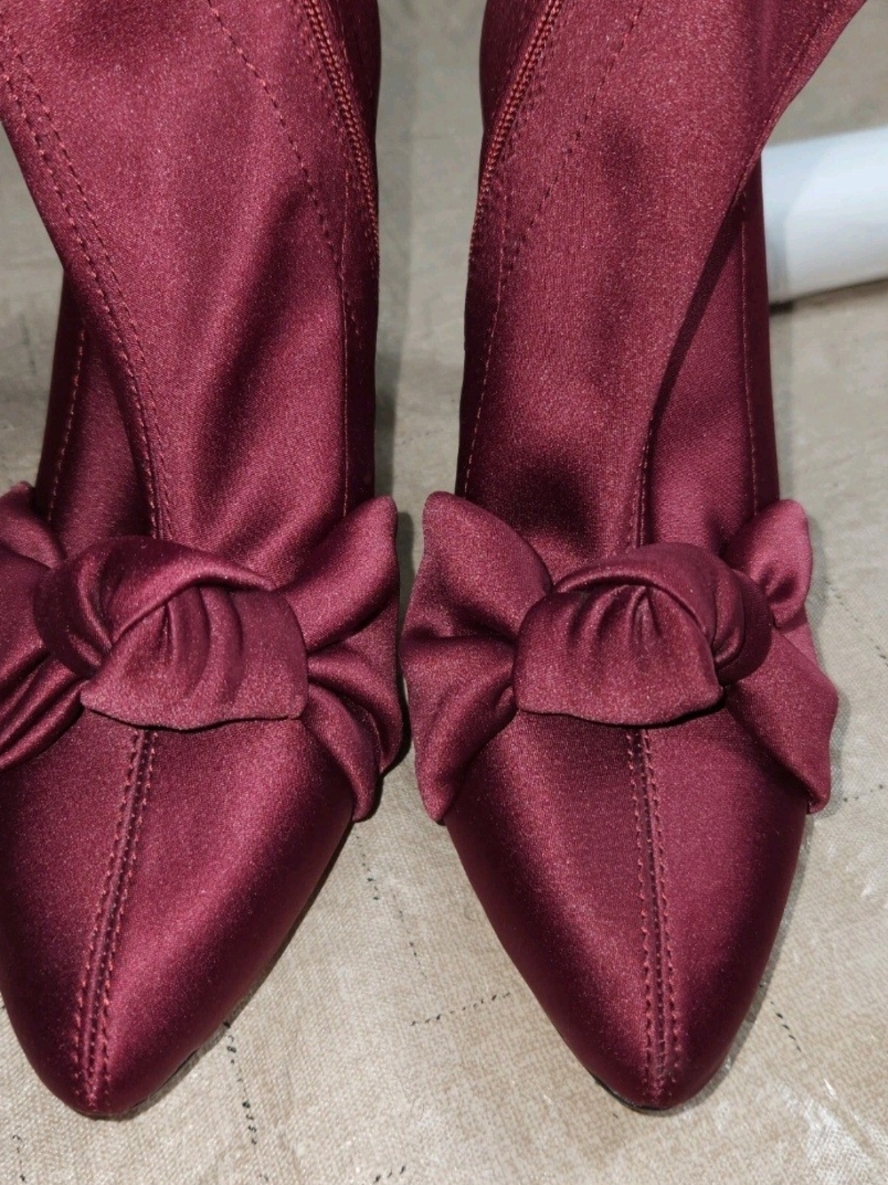 Antonio Melani Kamerin 6 M Satin Sock Boots Red Maroon Knot Heeled Booties 74 - Picture 5 of 9